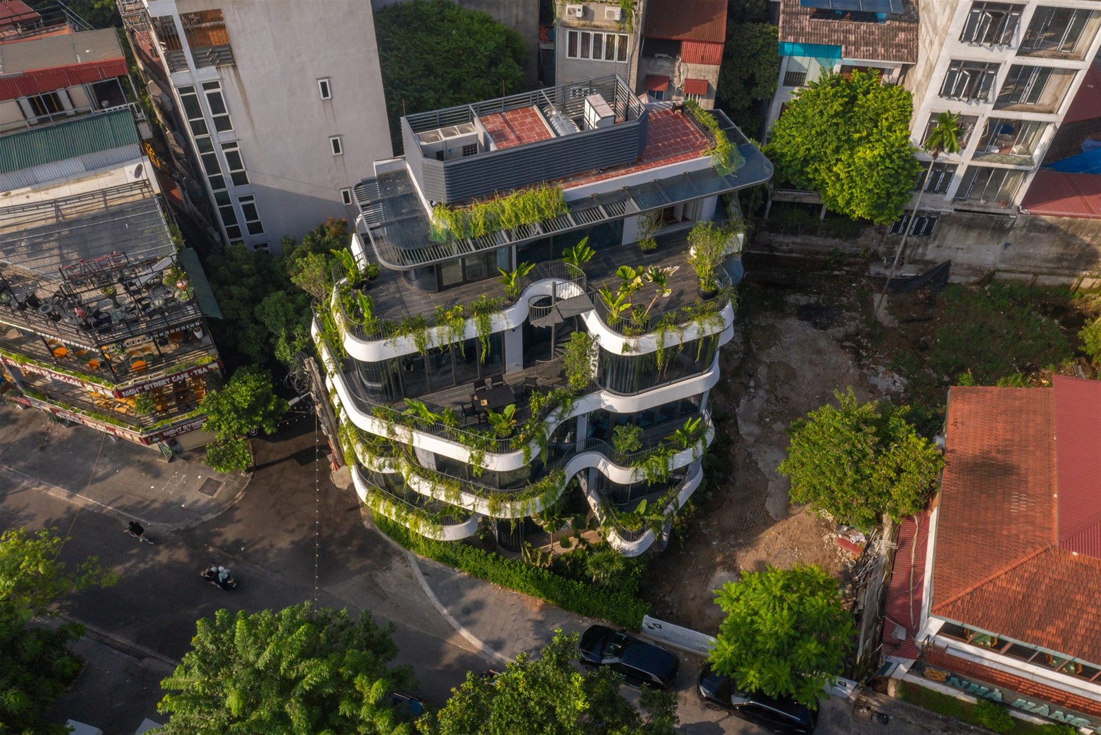 BIỆT THỰ 143 TRÍCH SÀI