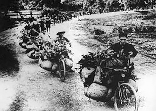 Ký ức thời hoa lửa